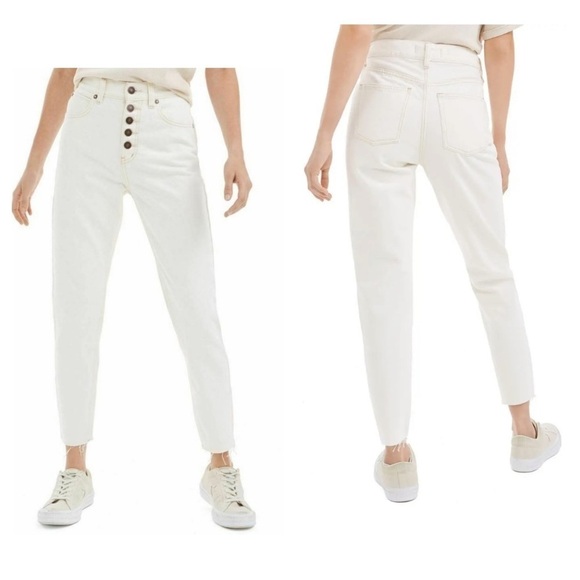 FREE PEOPLE Women's Ivory Button Fly Raw Hem Slim Jeans Size 26 - Picture 1 of 13